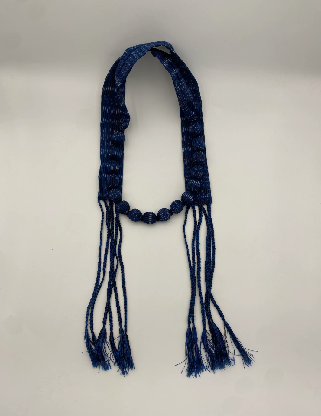 Indómita – Collar de rebozo azul con flecos