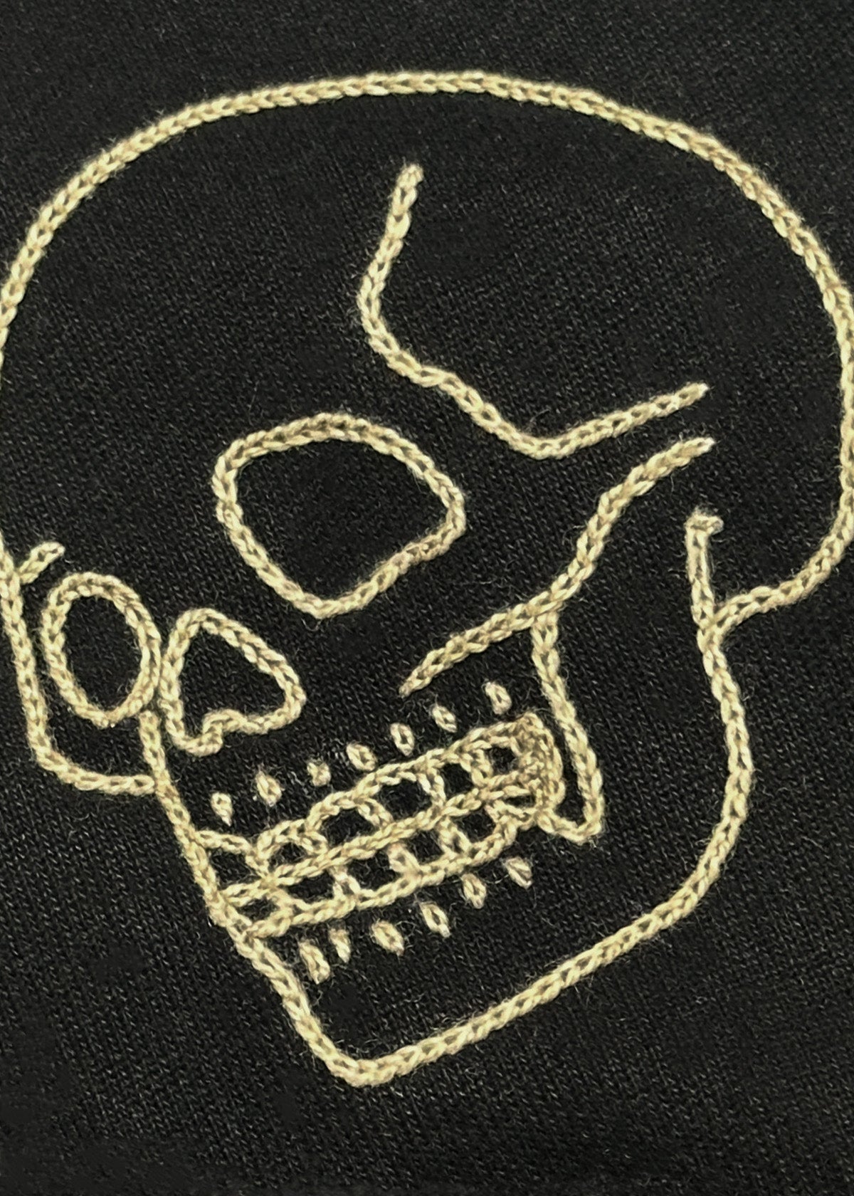 Sudadera Cuello Alto Calaveras