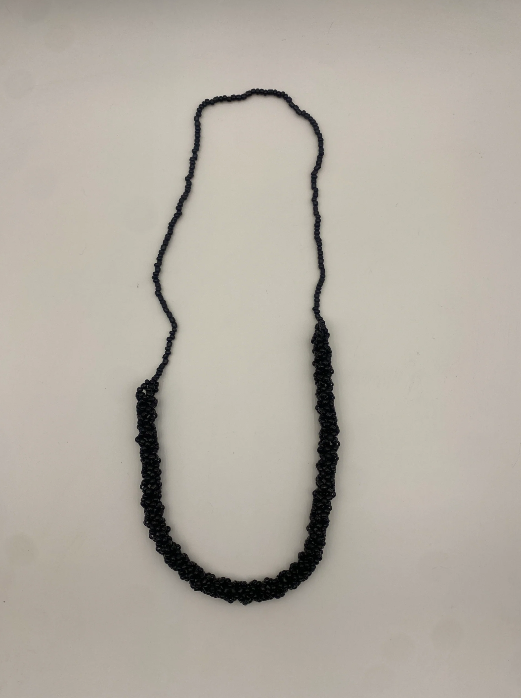 Indómita – Collar torzal negro